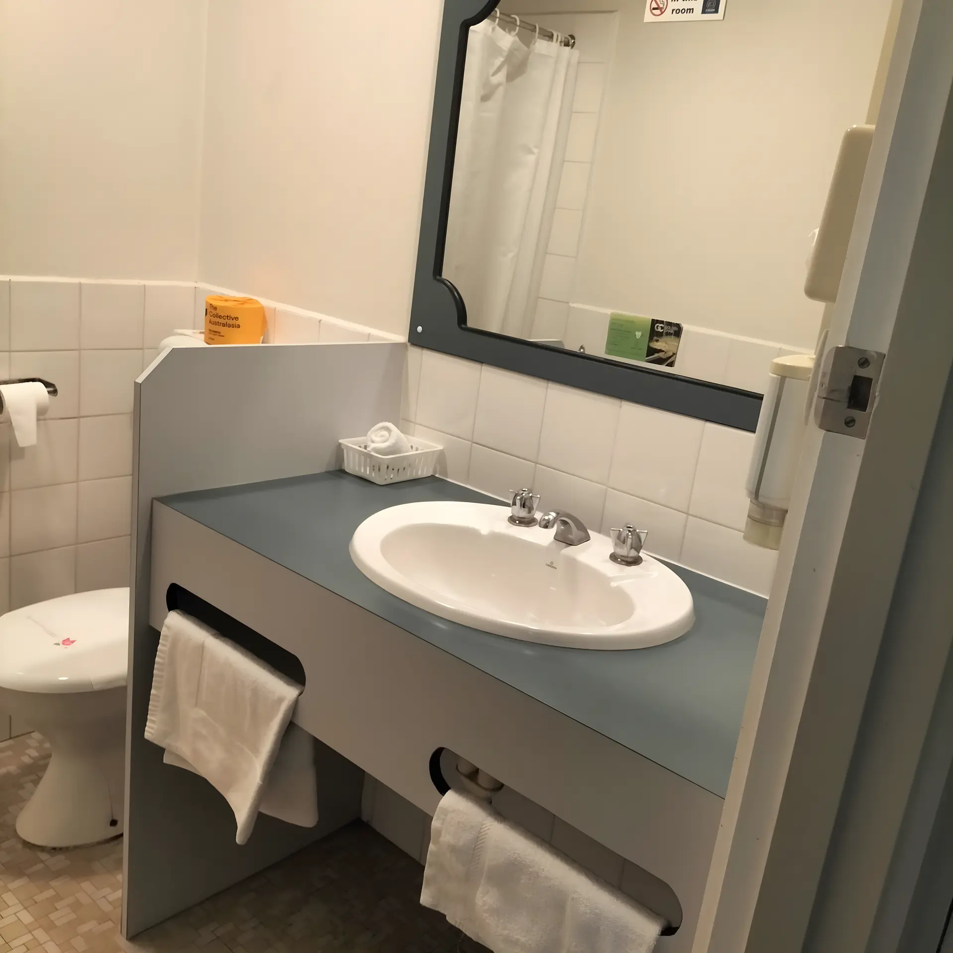 Triple Single Bed Room