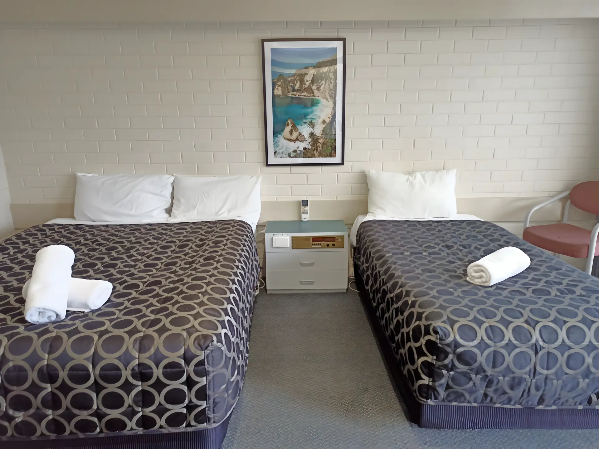 Queen And Single Beds
