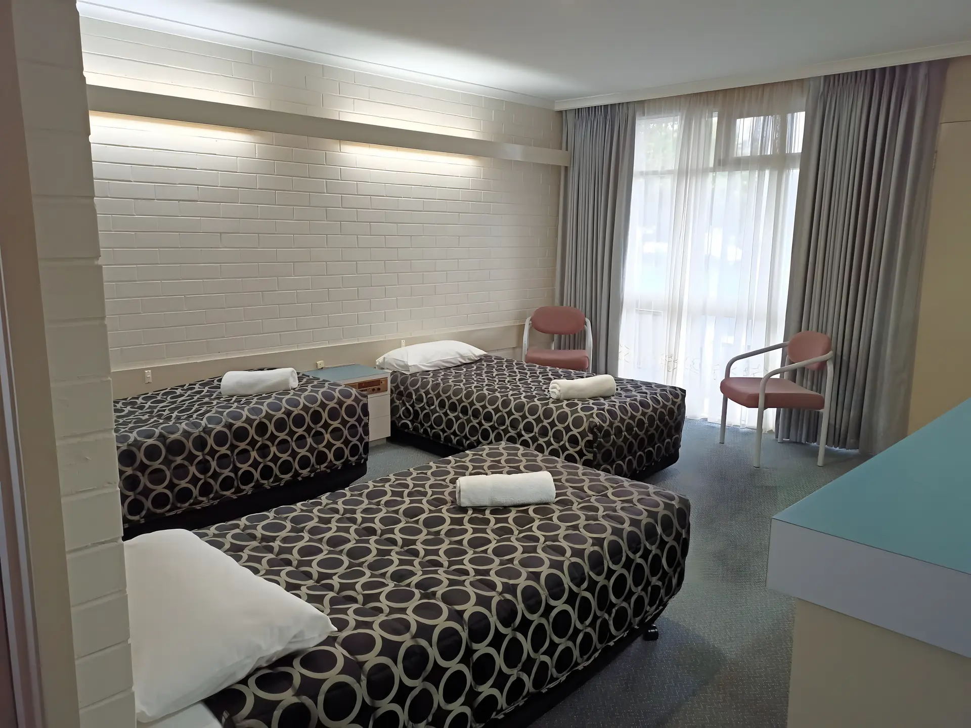 Triple Single Bed Room