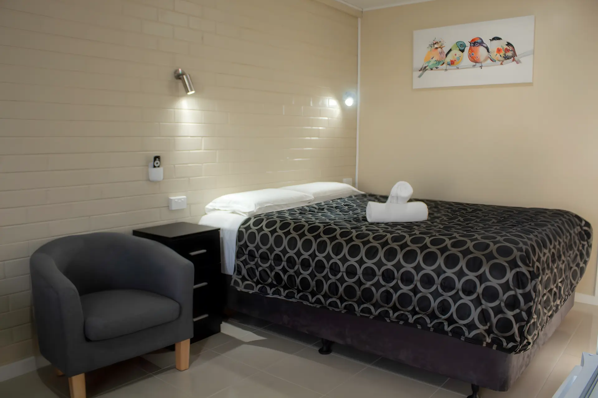 Executive Queen Room