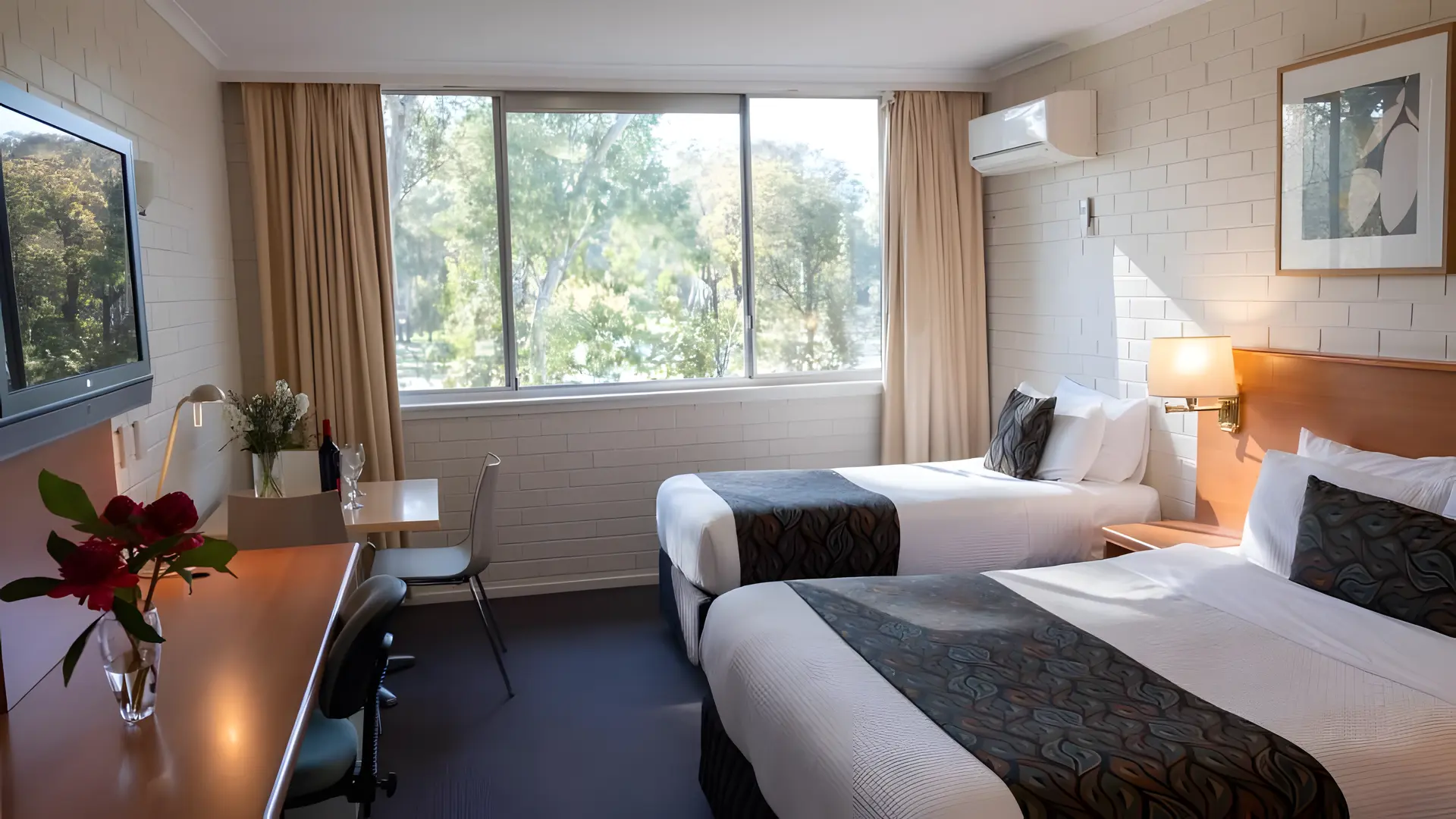 Parkview Motor Inn