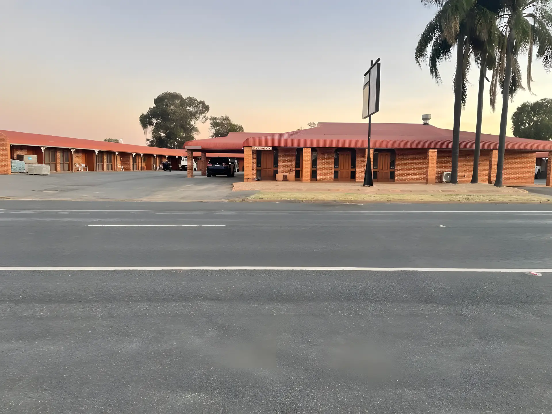 True Blue Motor Inn