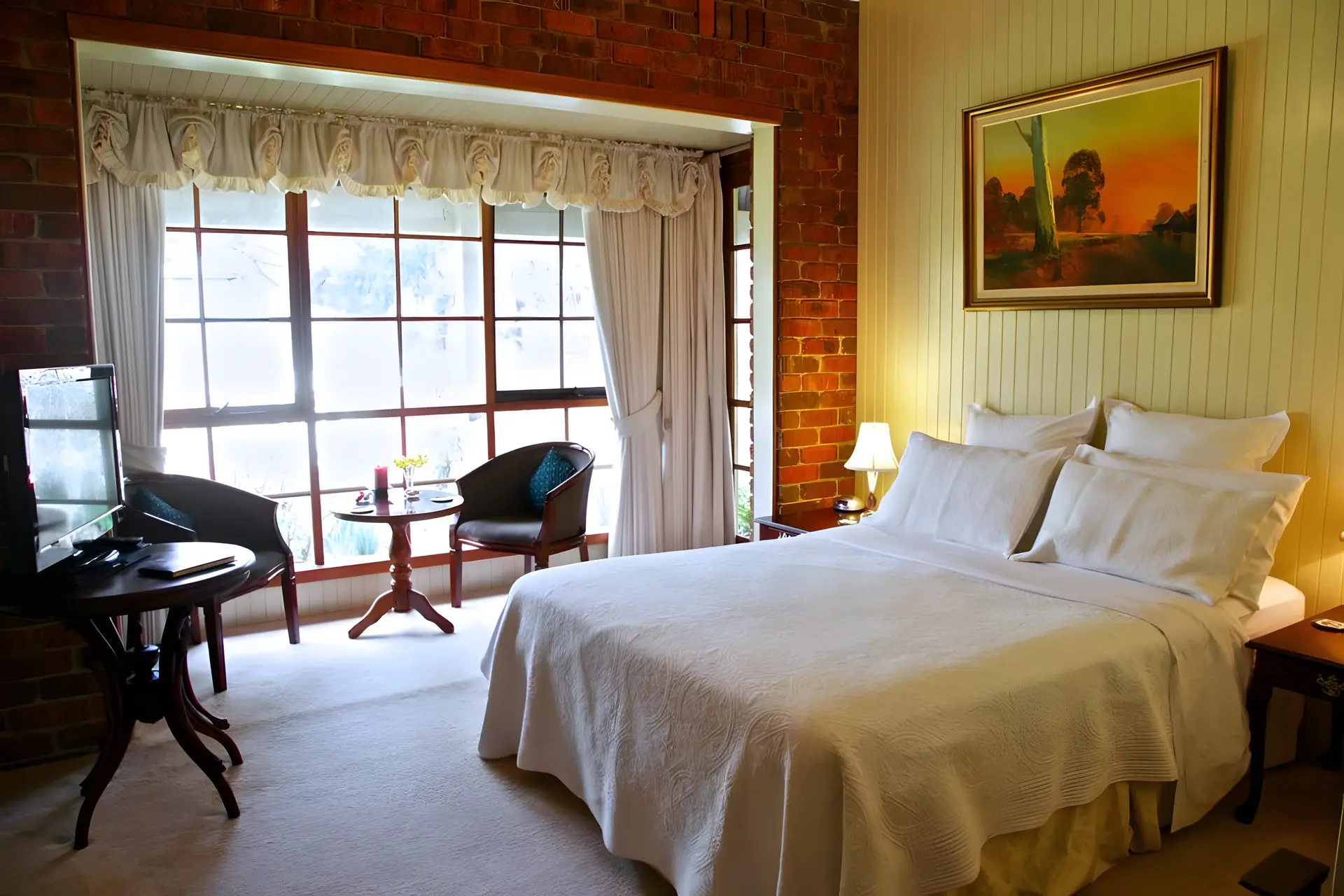 Cream room