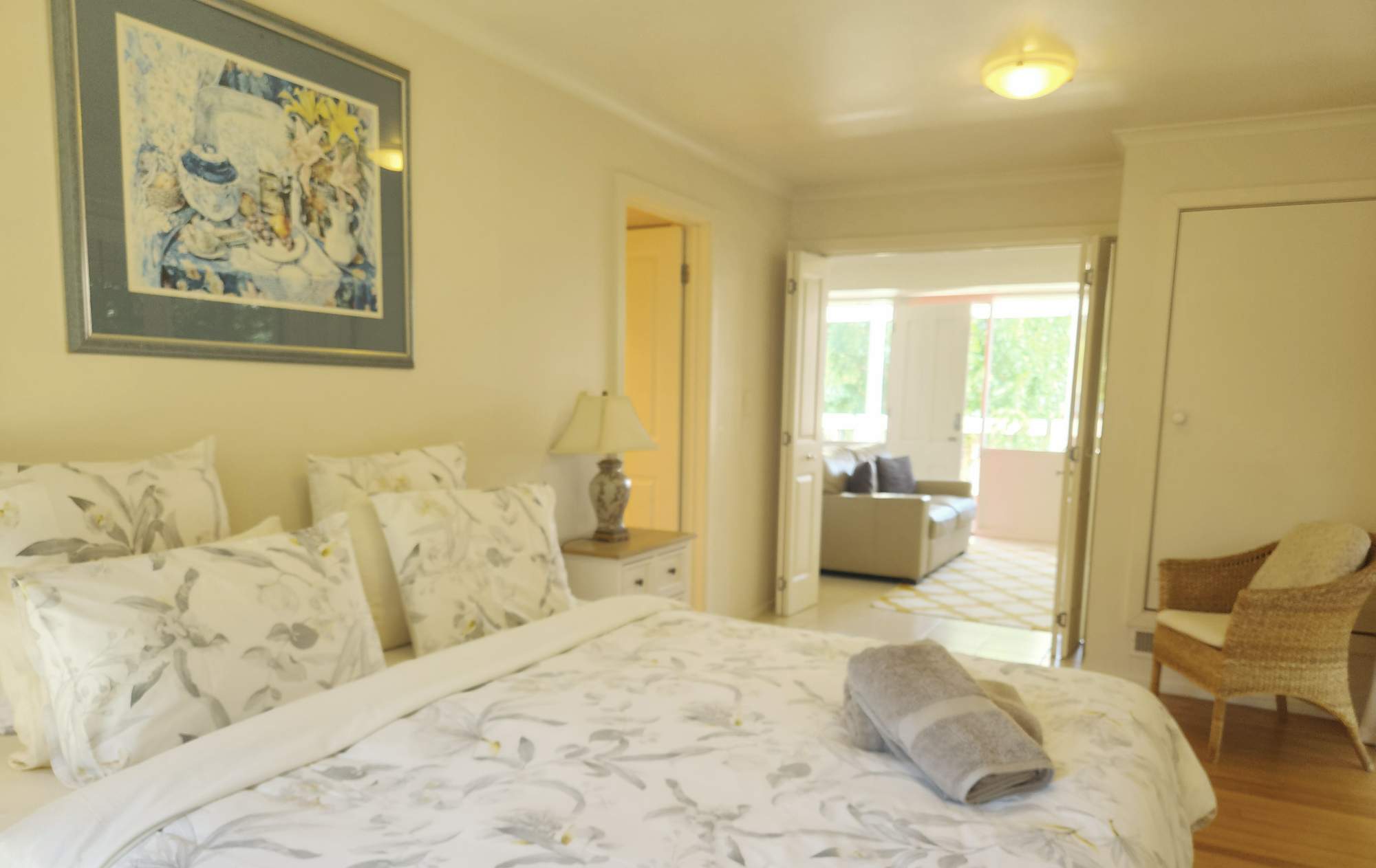 Unit 3 King Spa 1 Bedroom