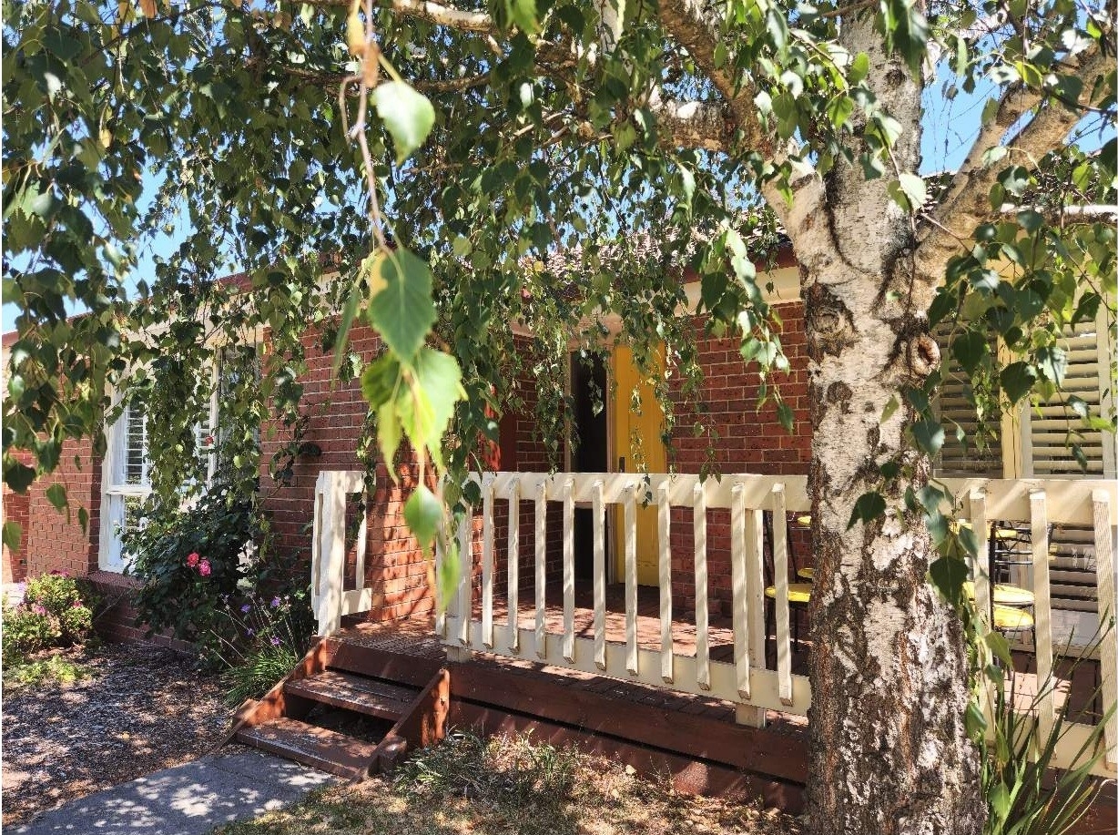 Unit 5 /5 Armstrong grove