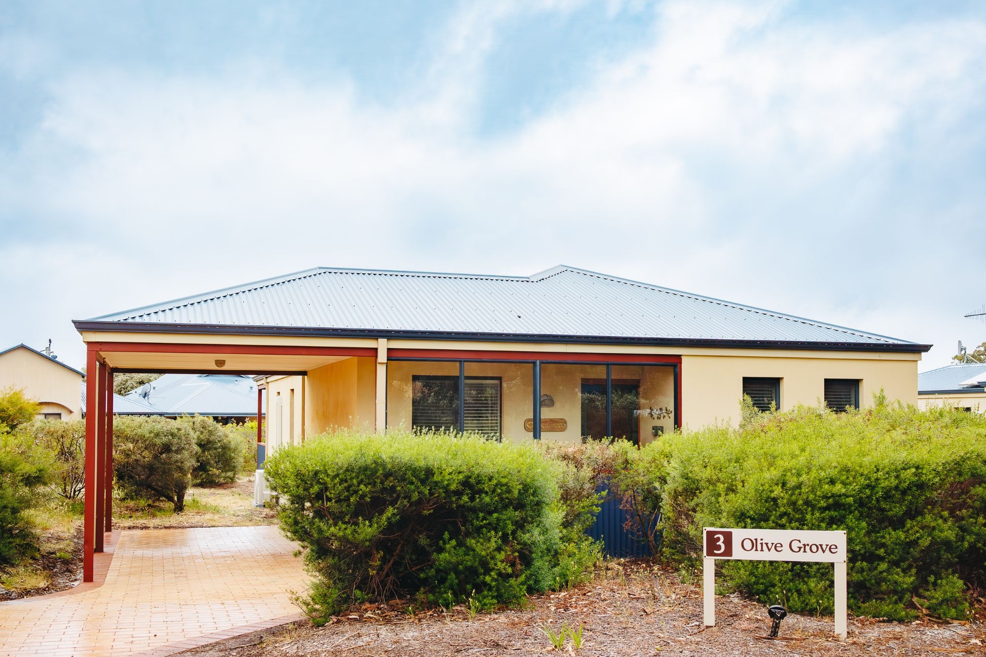 Cosy Corner Cottage Olive Grove