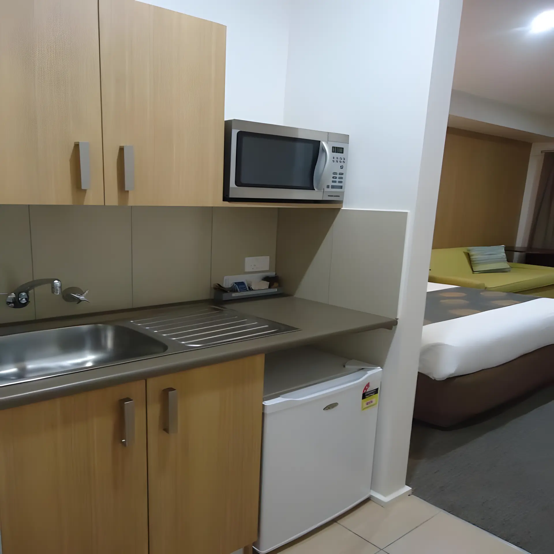 Queen Room With Private Balcony (upstairs)