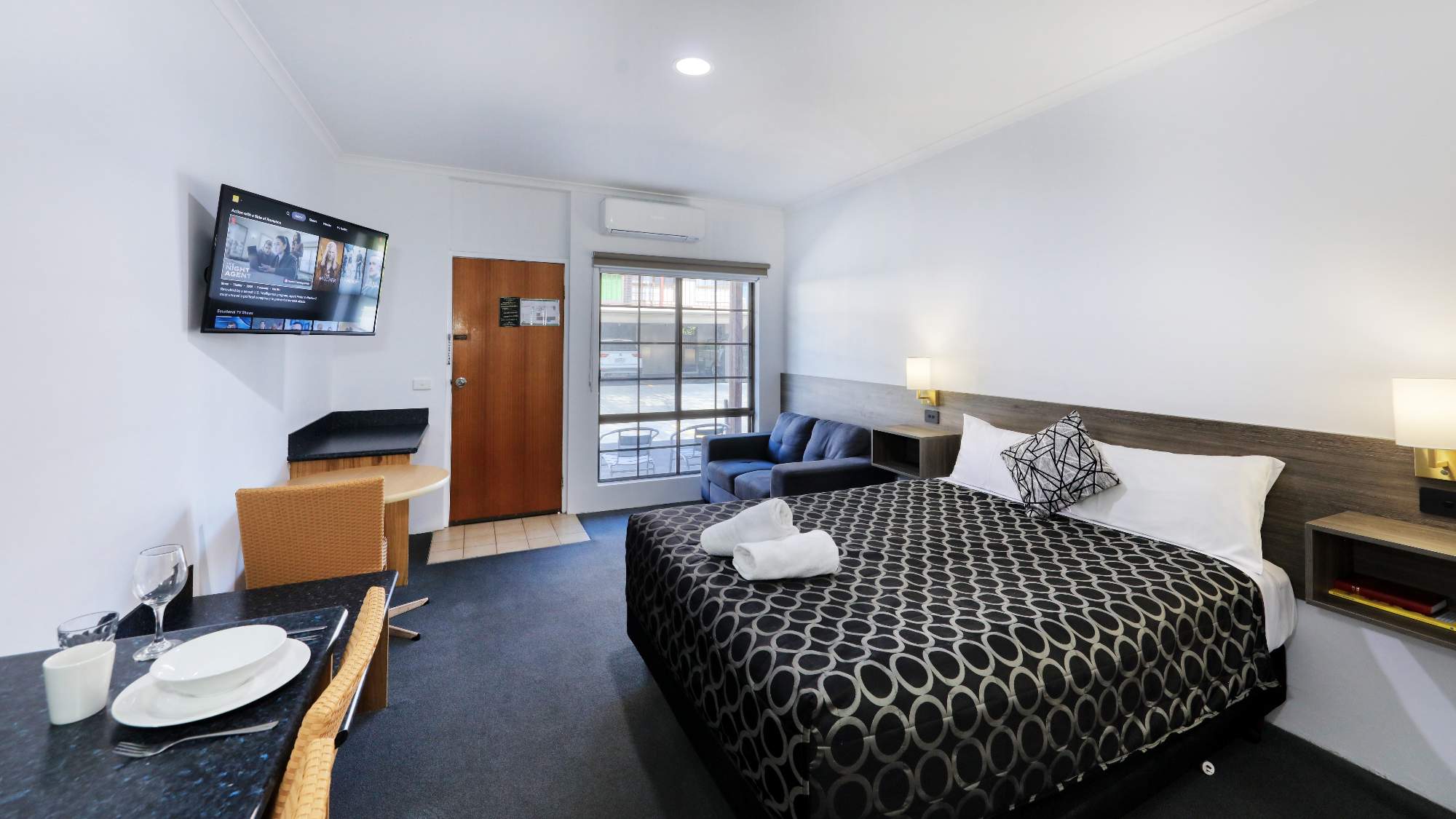 Queen Room