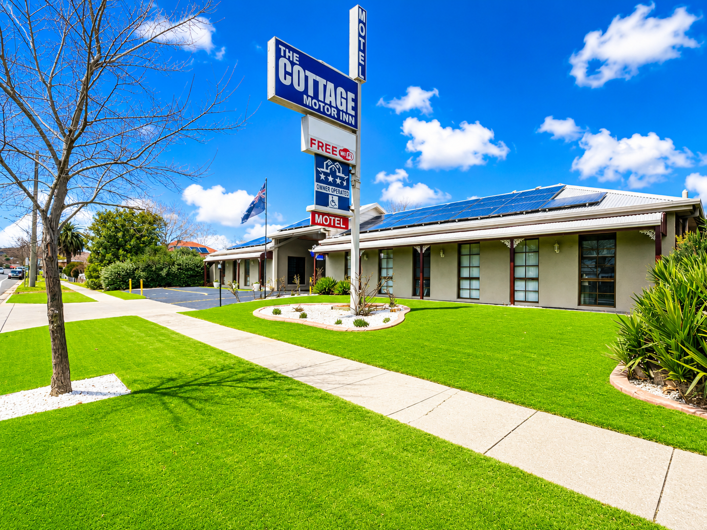 The Cottage Motor Inn