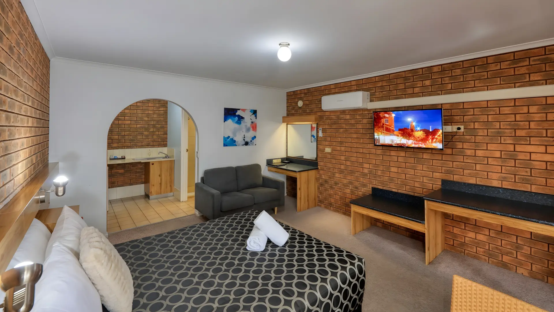 The Cottage Motor Inn