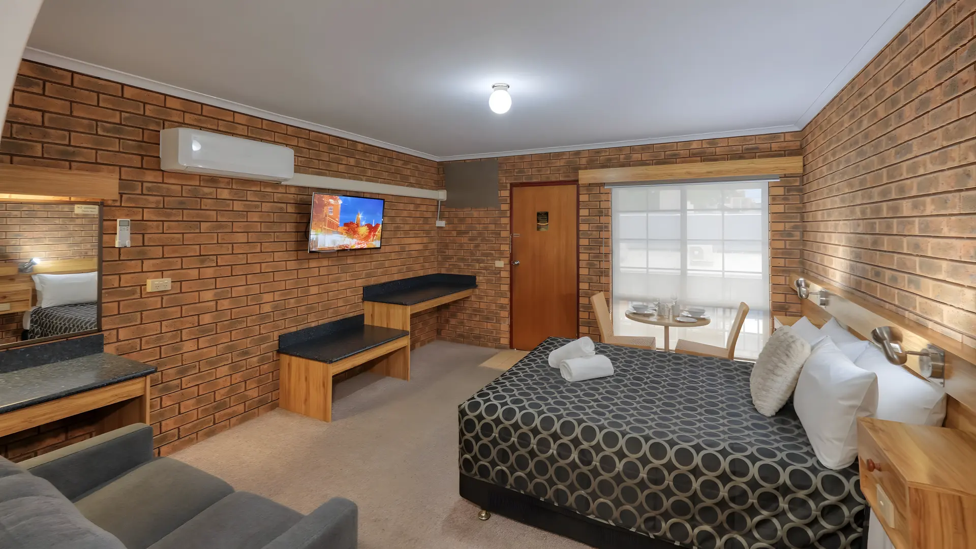 The Cottage Motor Inn