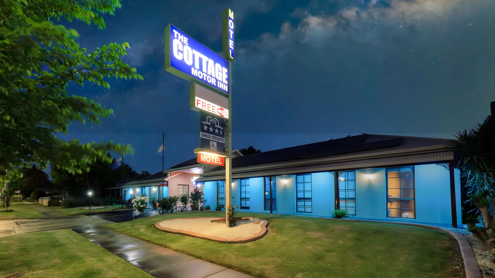 The Cottage Motor Inn