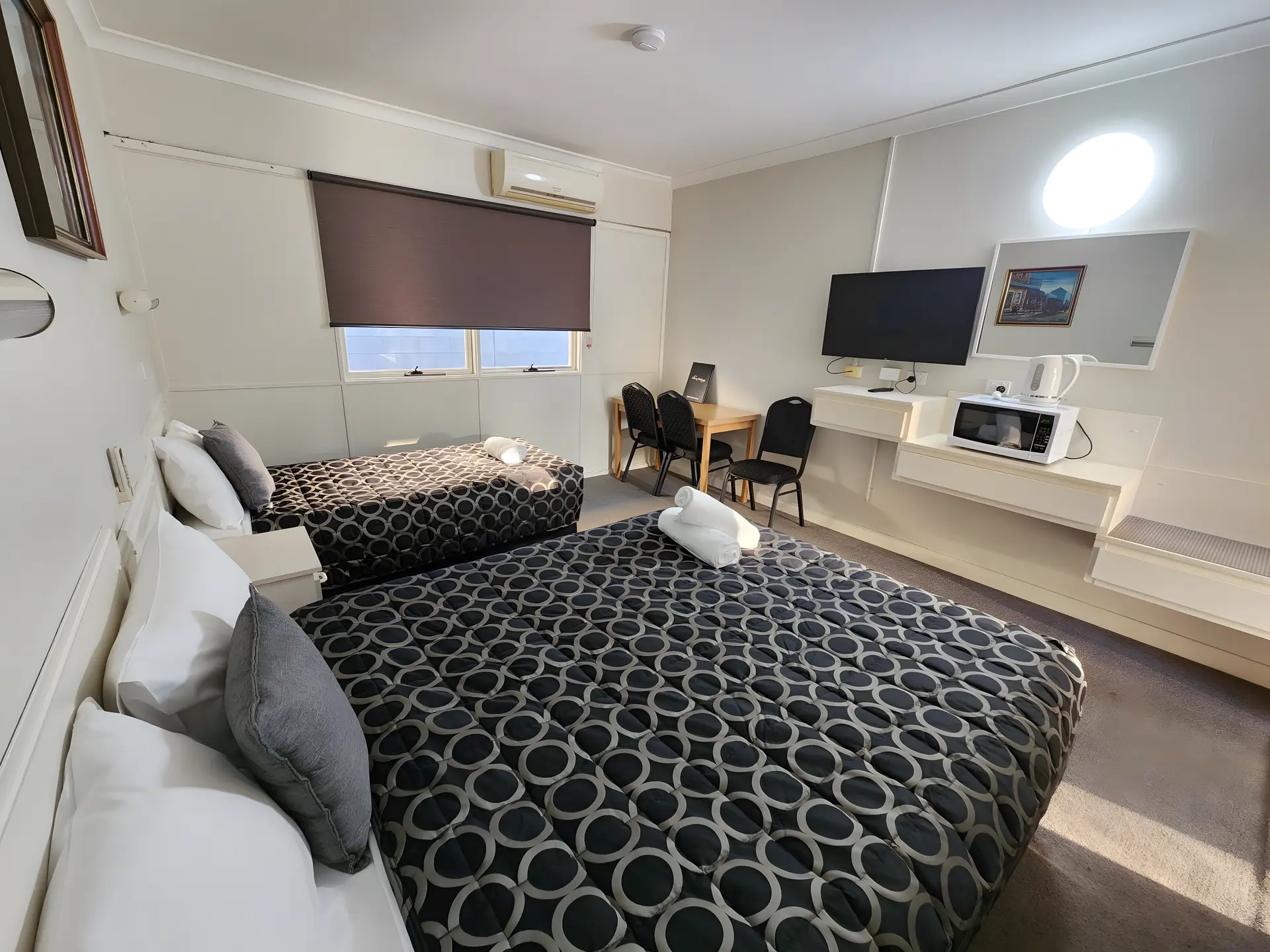 Deluxe Twin Room - Ground Floor