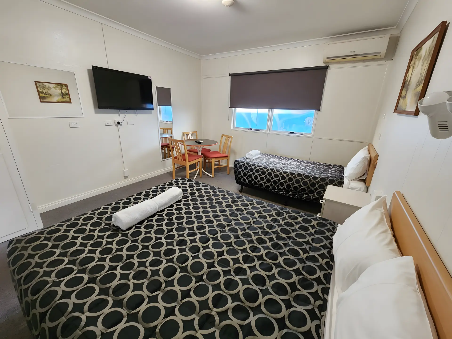 Deluxe Twin Room - Ground Floor