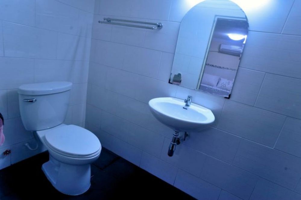 1  Budget Double Room 2