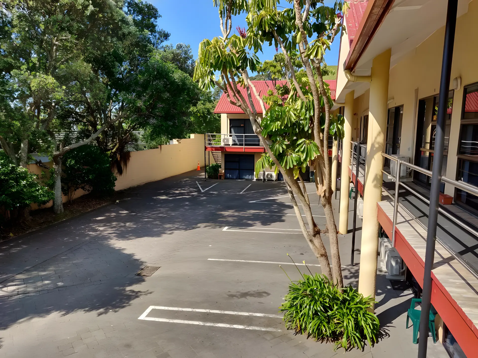 Rayland Epsom Motel