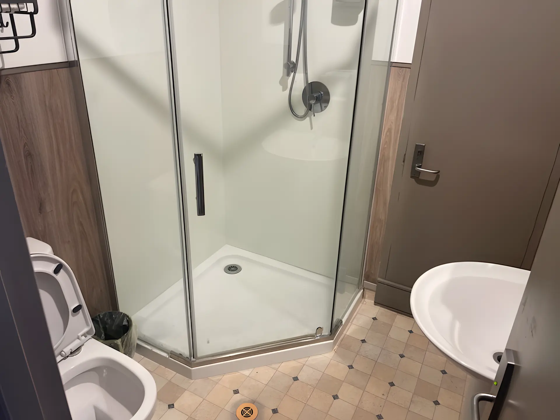 Family Suite Double/Single Bed/Kitchenette Room