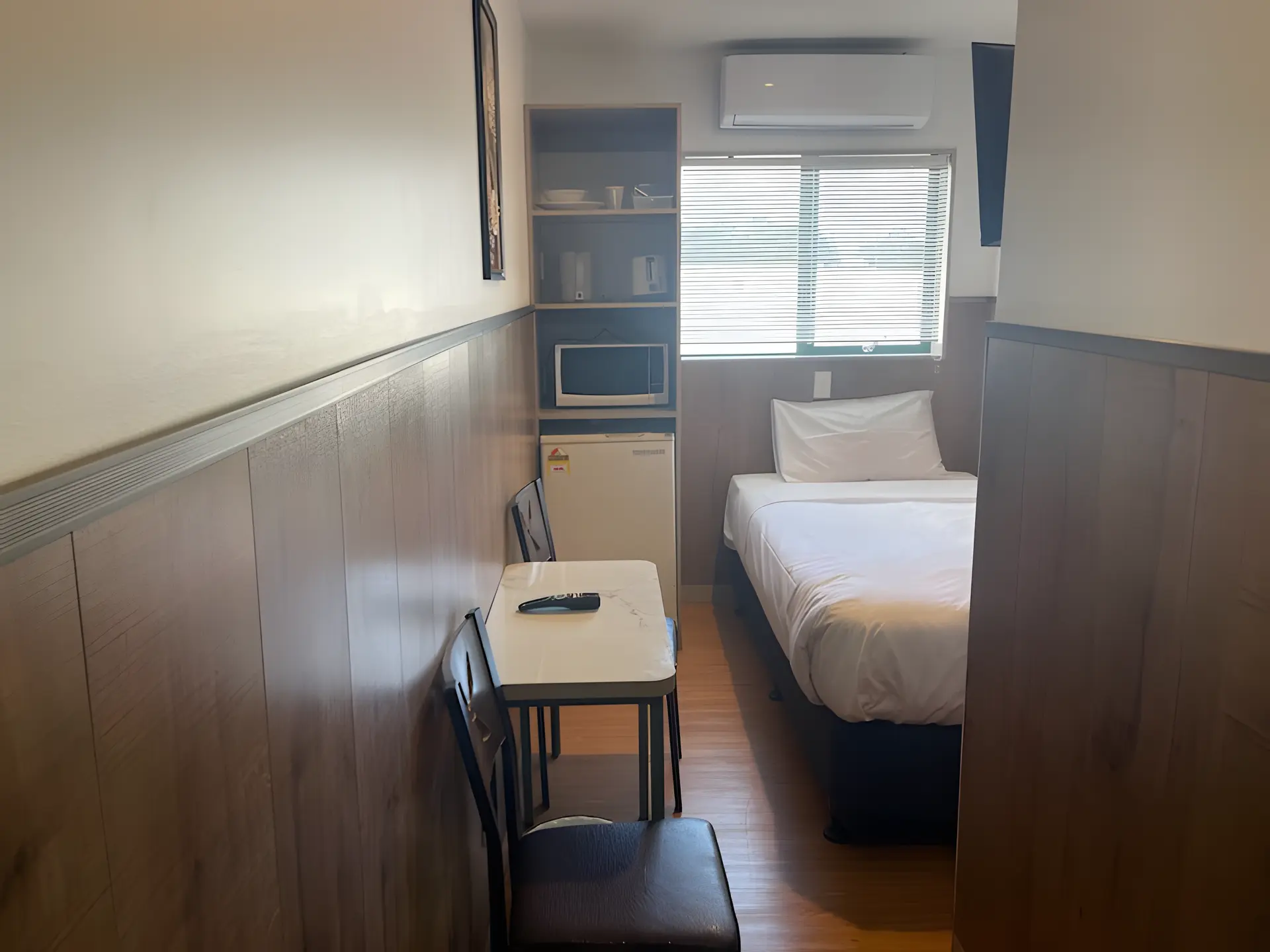 Single with Private Bathroom Room