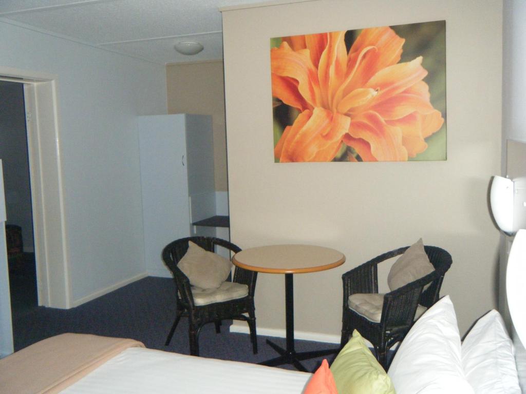 2-Bedroom Family Room