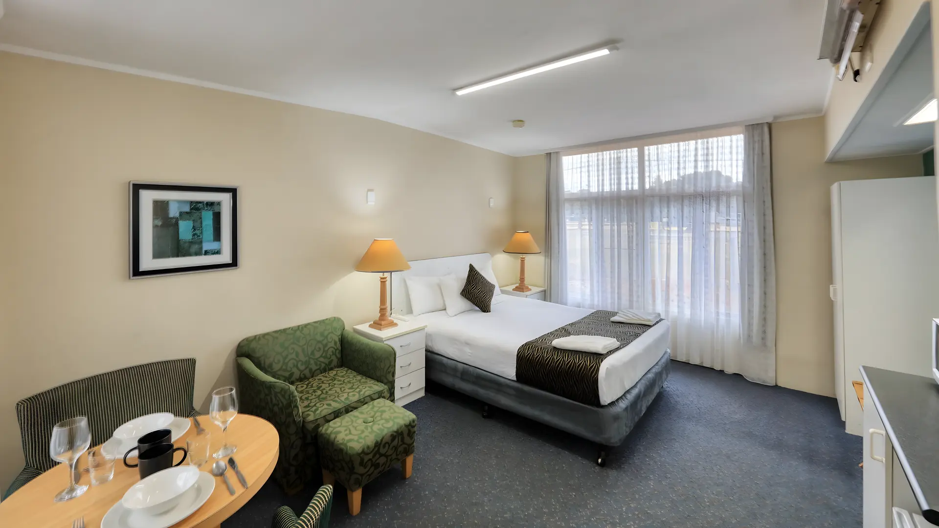Delux King Room