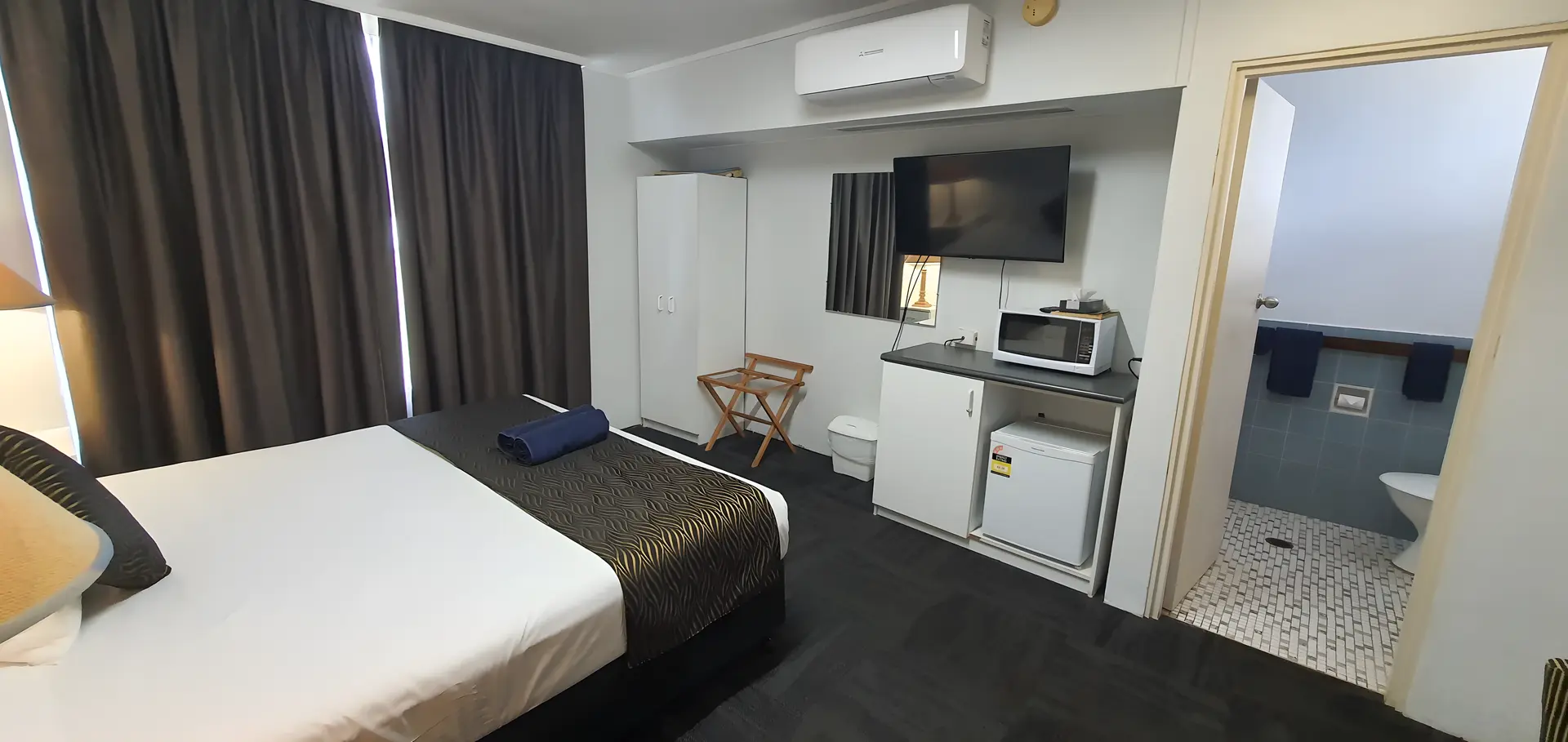 Delux King Room