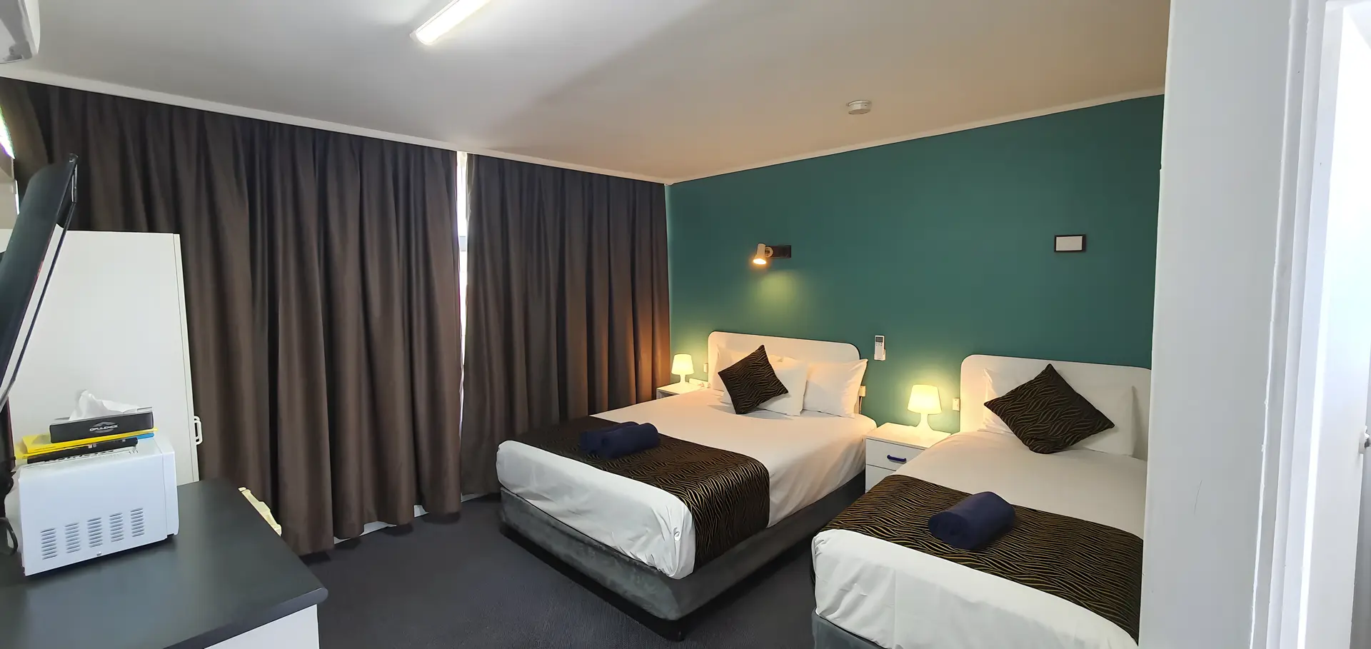 Delux Twin Room