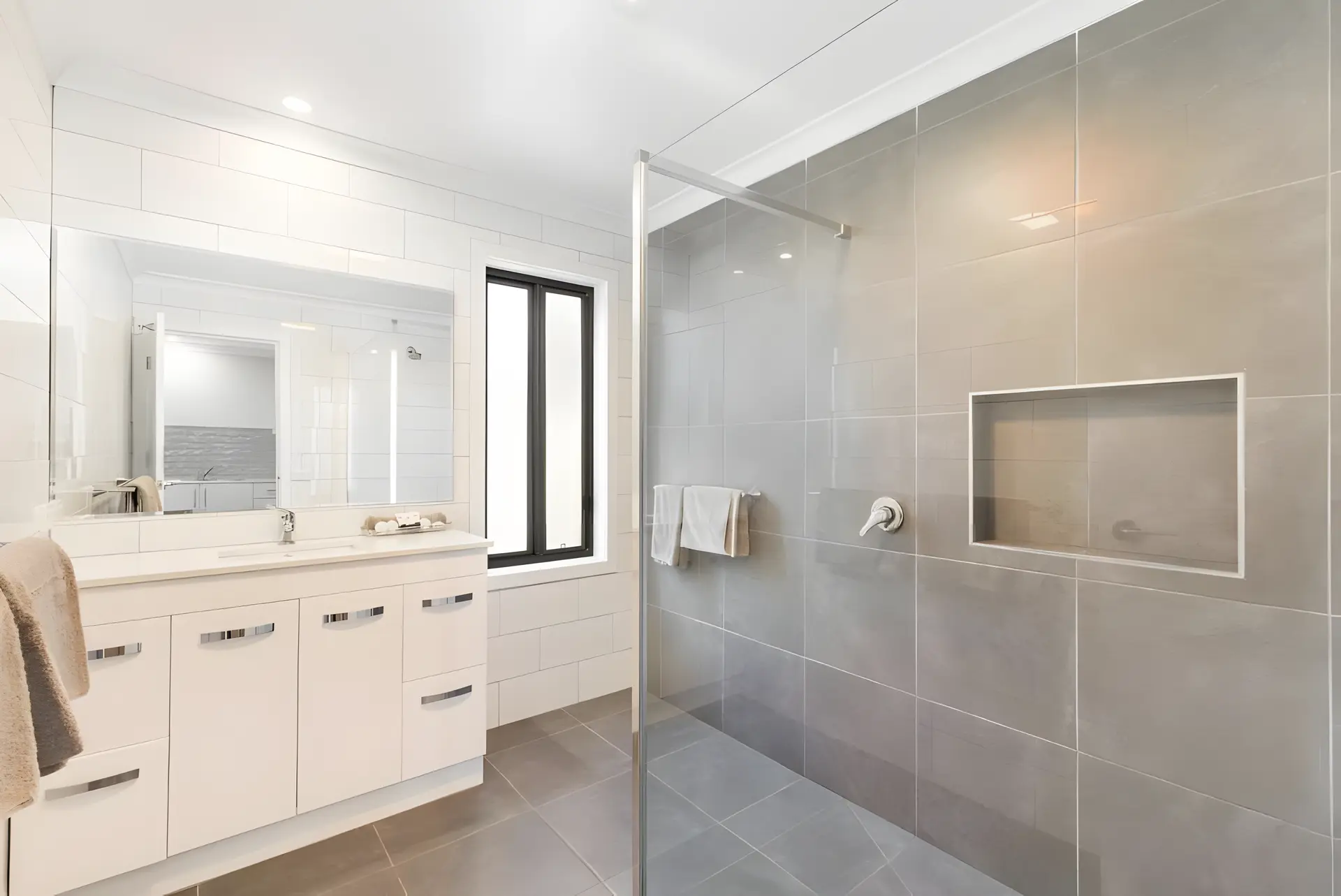 Two-Bedroom Apartment (2Q)