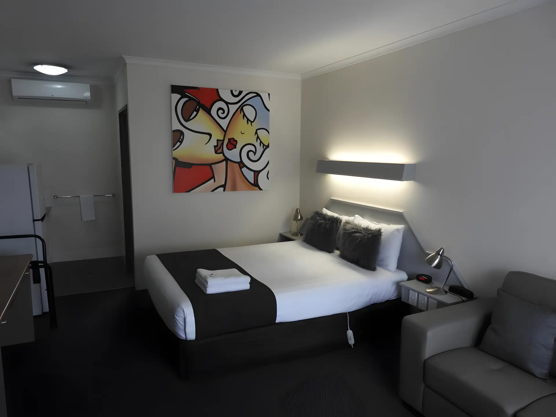 Executive Queen Room