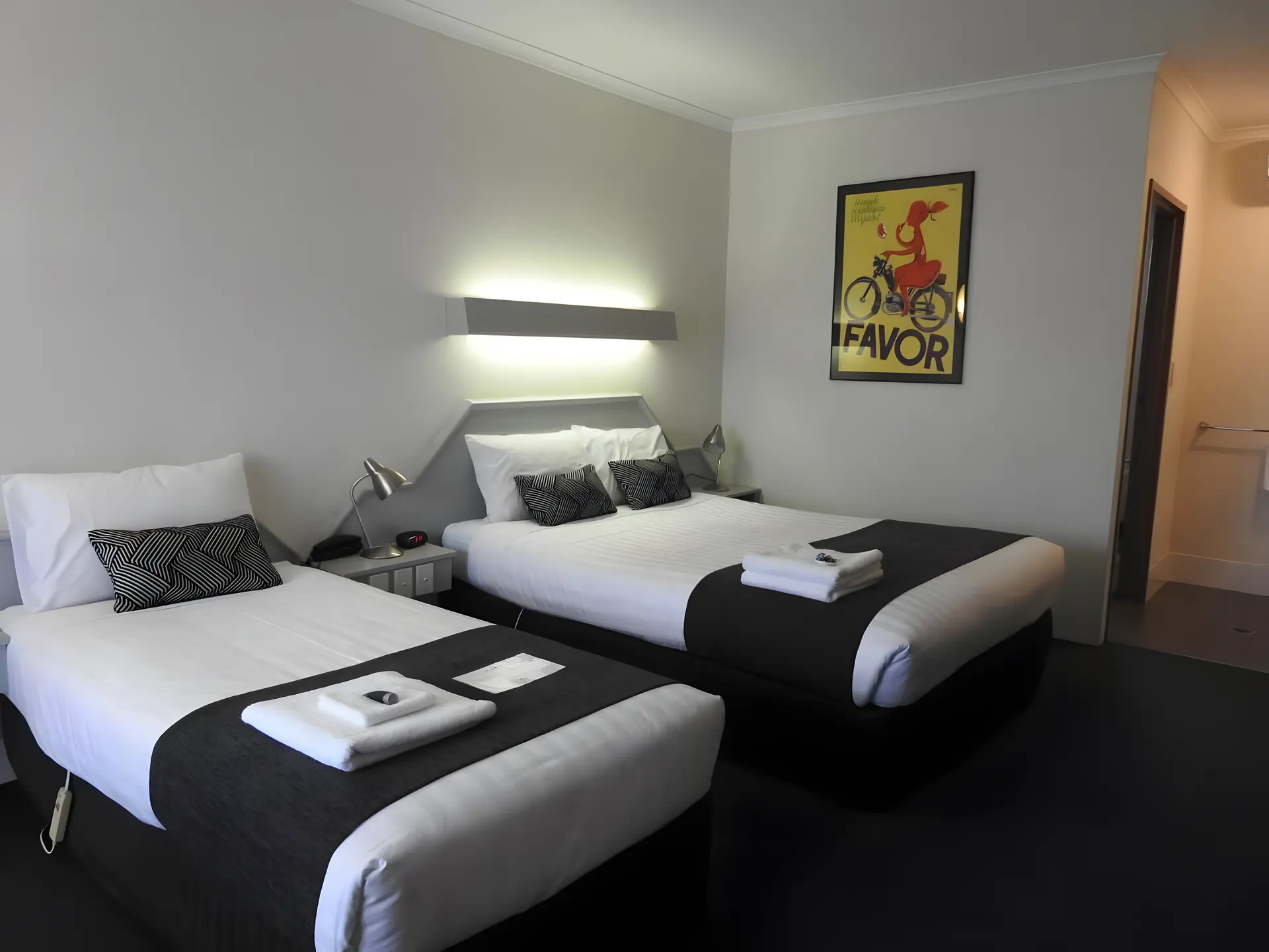 Queen Twin Executive Suite