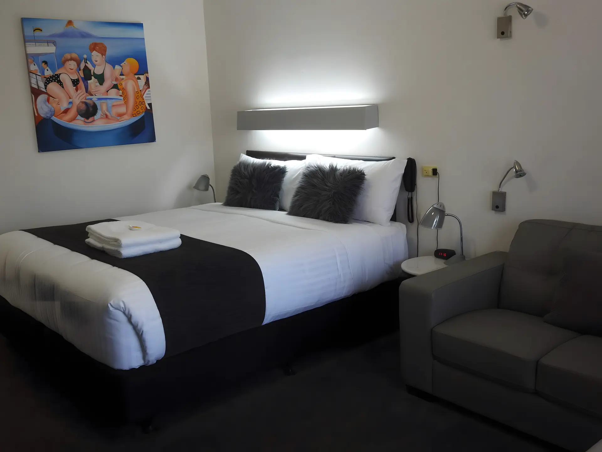 Wine Village Motor Inn