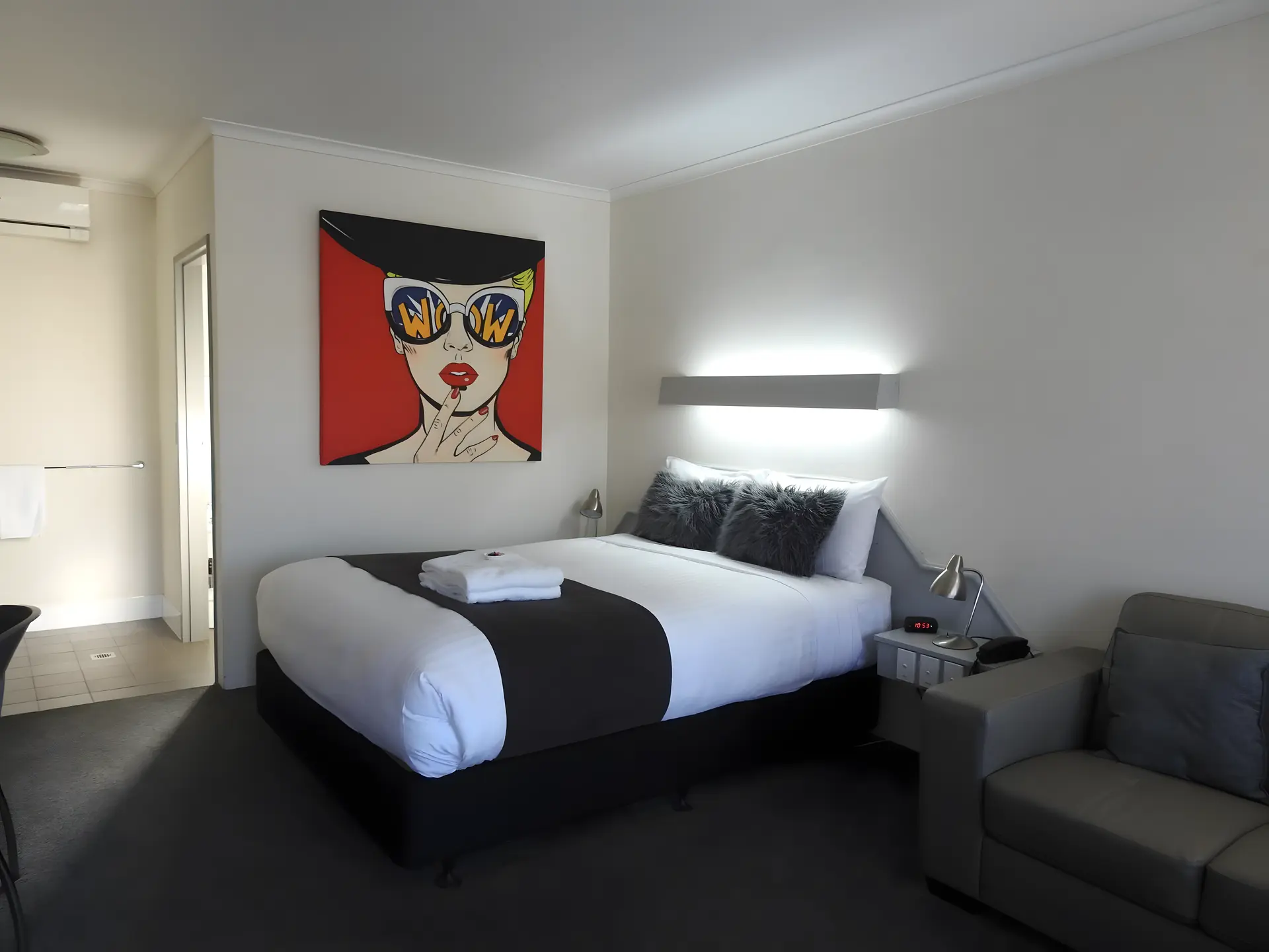 Wine Village Motor Inn