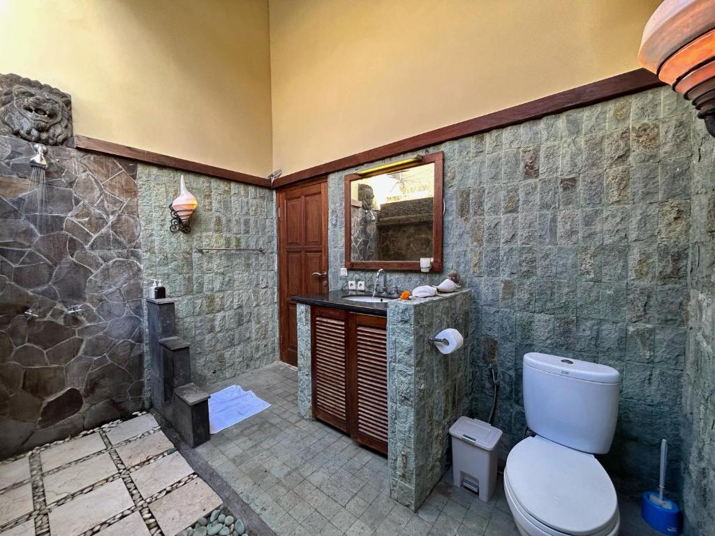 Three-Bedroom Villa Yauda