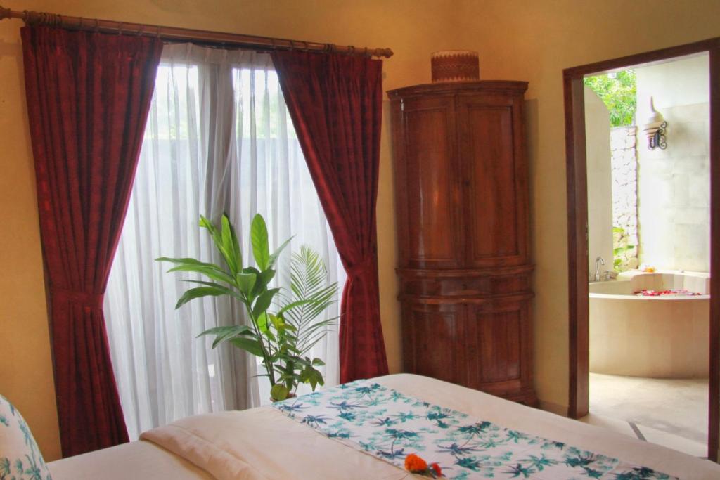 Three-Bedroom Villa Yauda