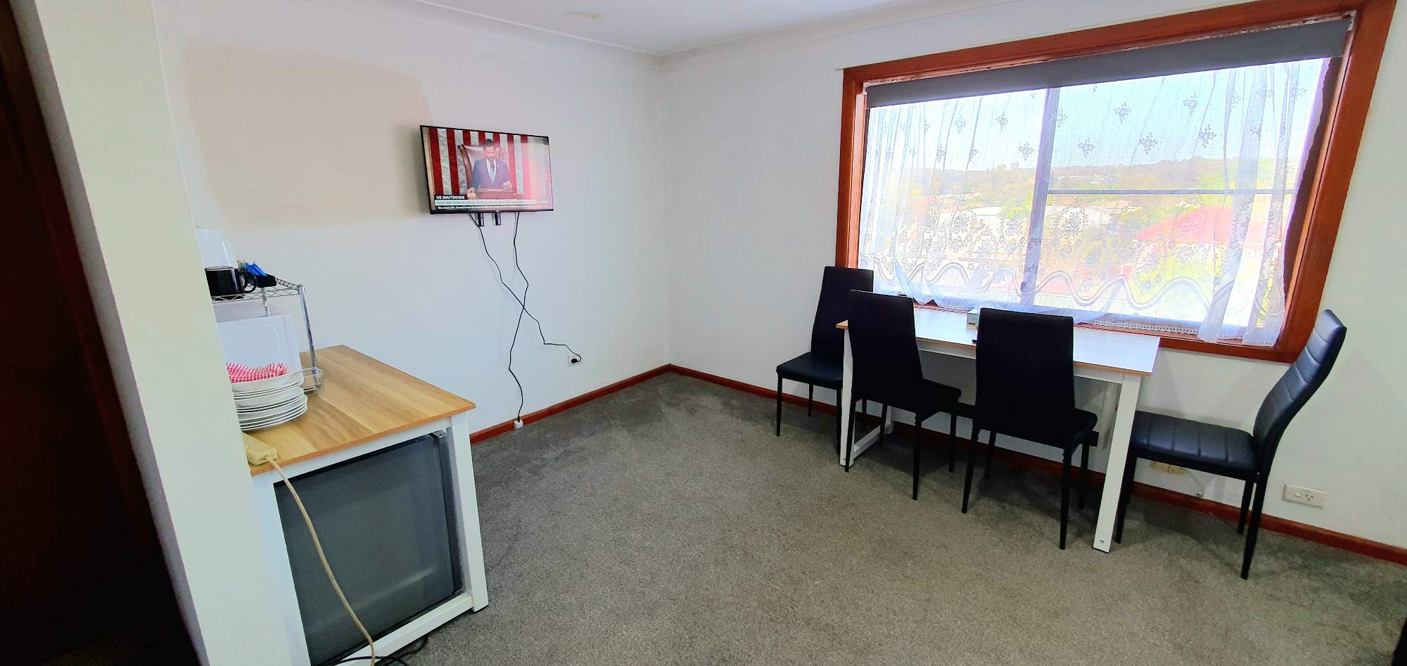 Two Bedroom Appartment- Upastairs