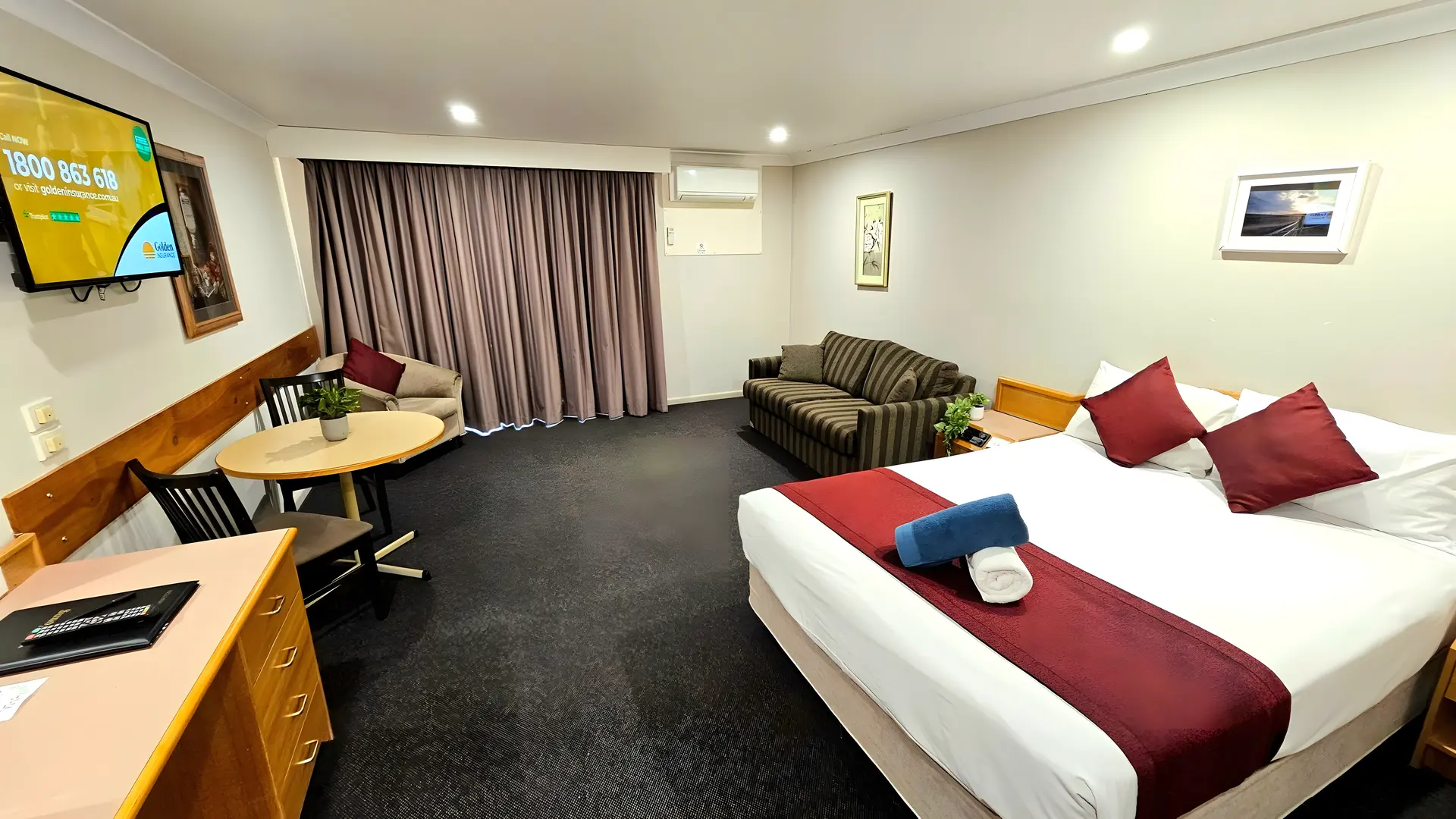 Deluxe Queen Room