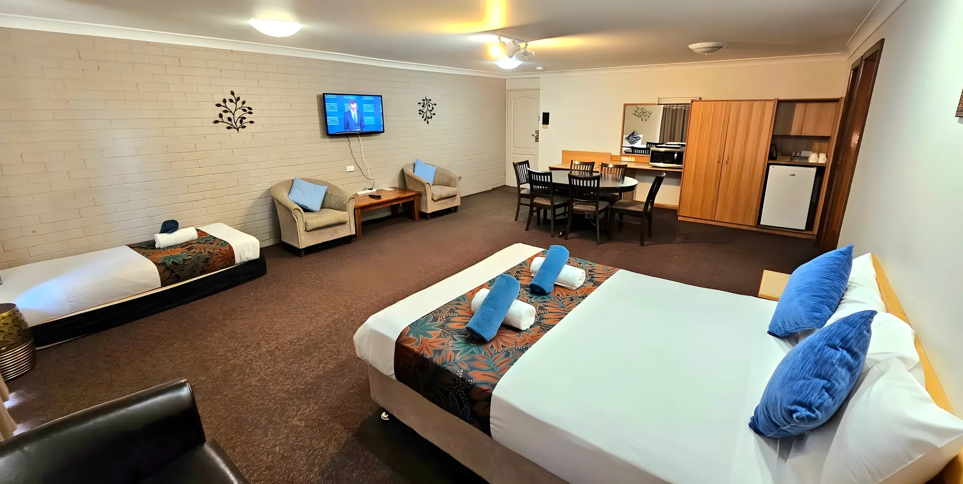 Deluxe 2-Bedroom Appartment