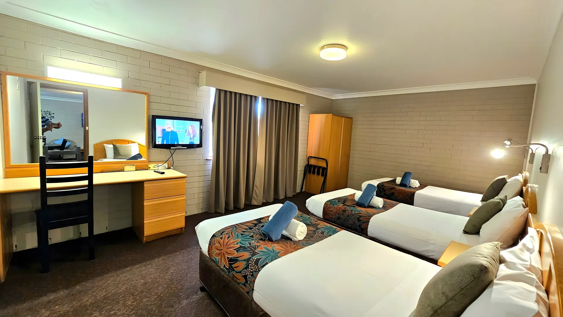 Deluxe 2-Bedroom Appartment