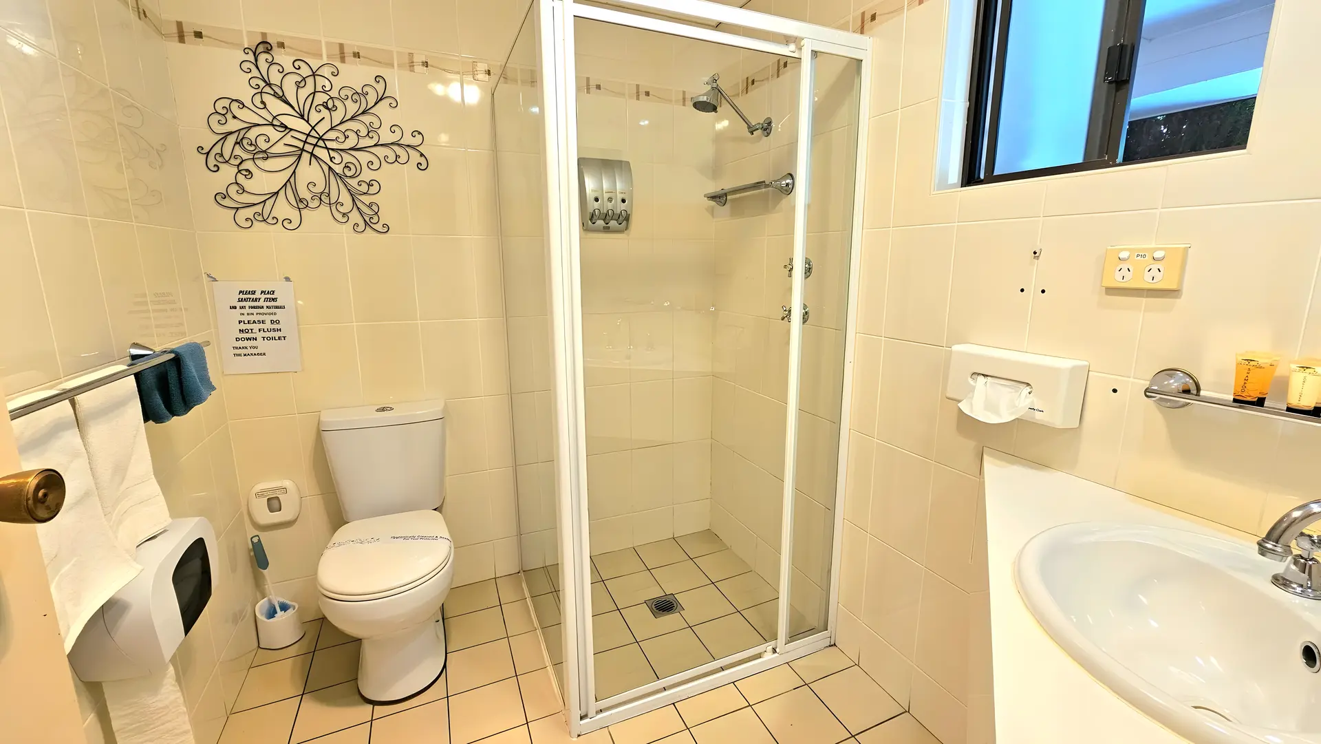 Deluxe Family-4 Room