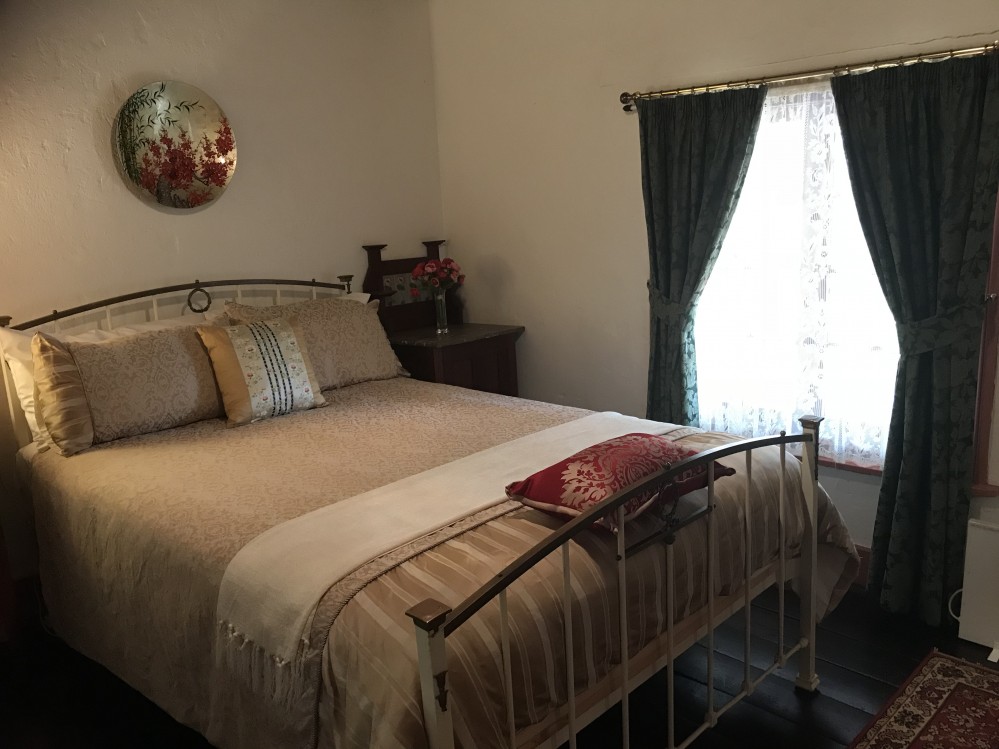 Queen Room  With Ensuite