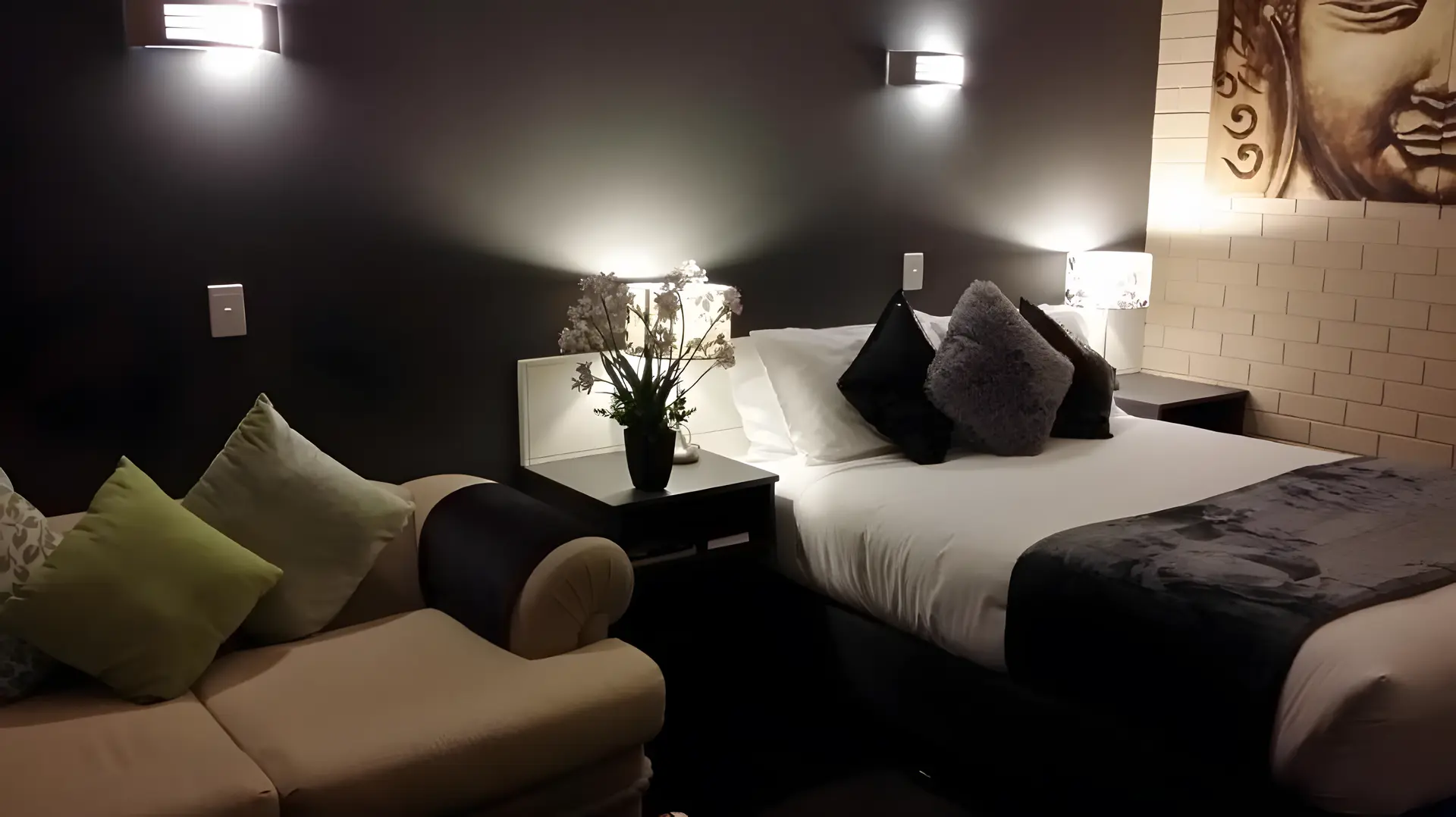 Executive Queen Room