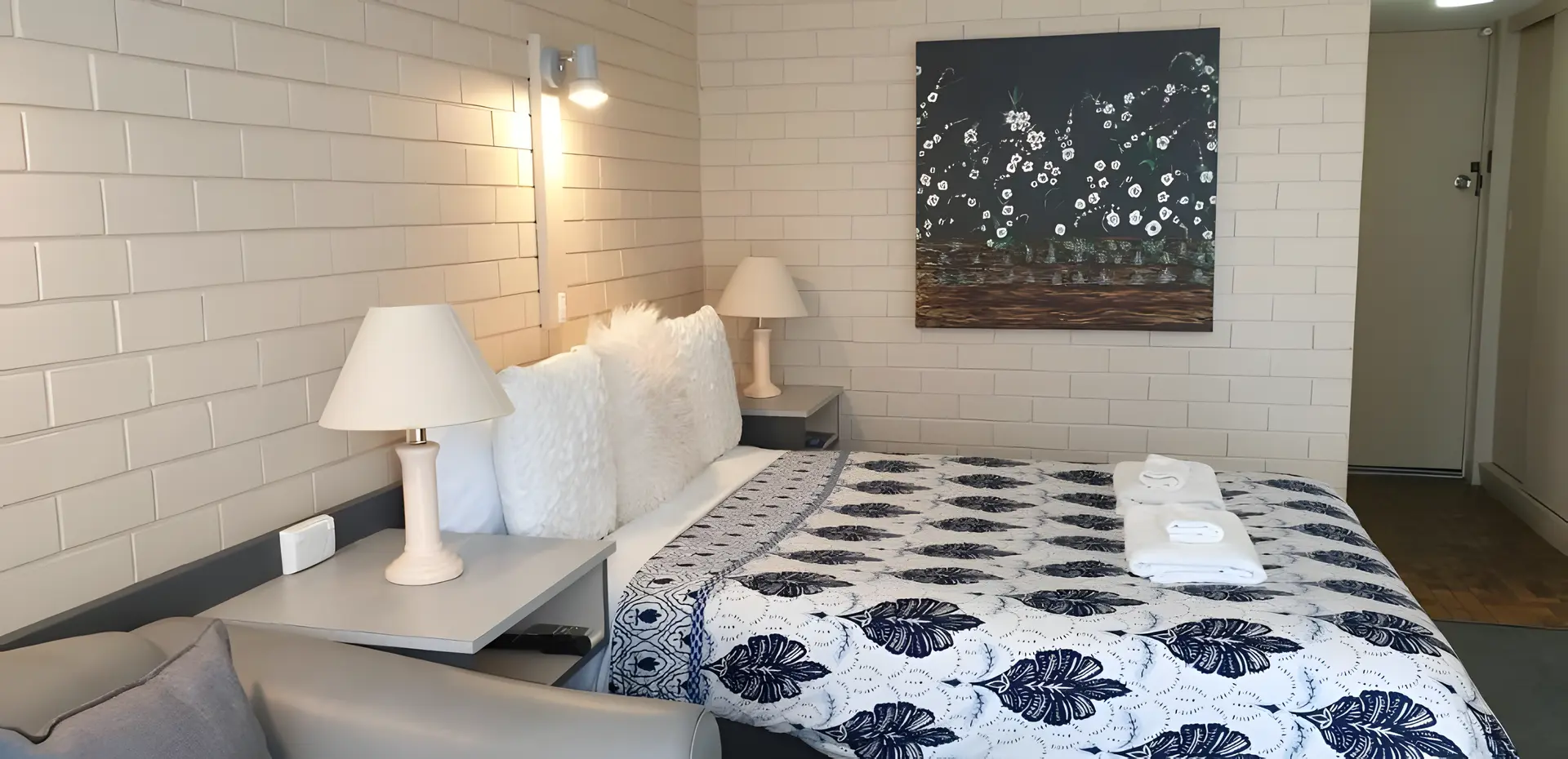 Executive Queen Room