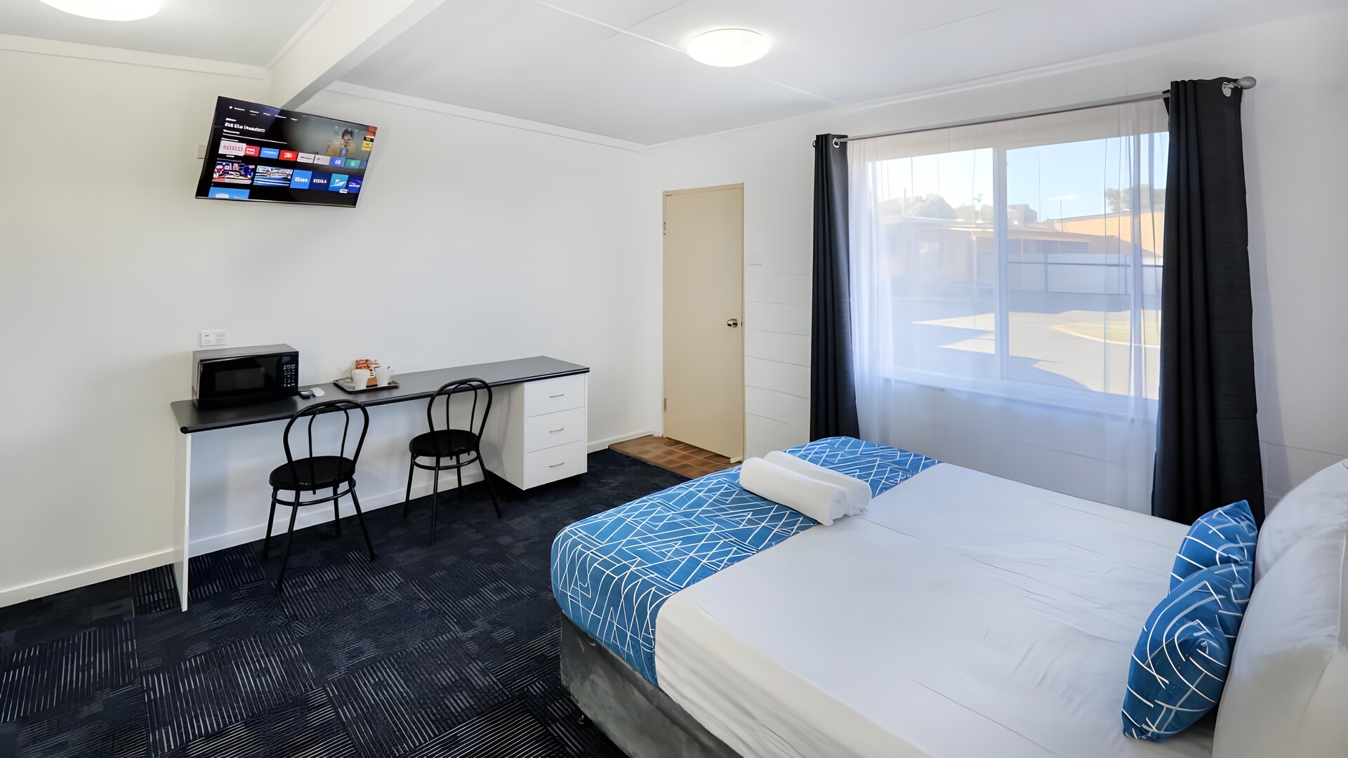Executive King Room