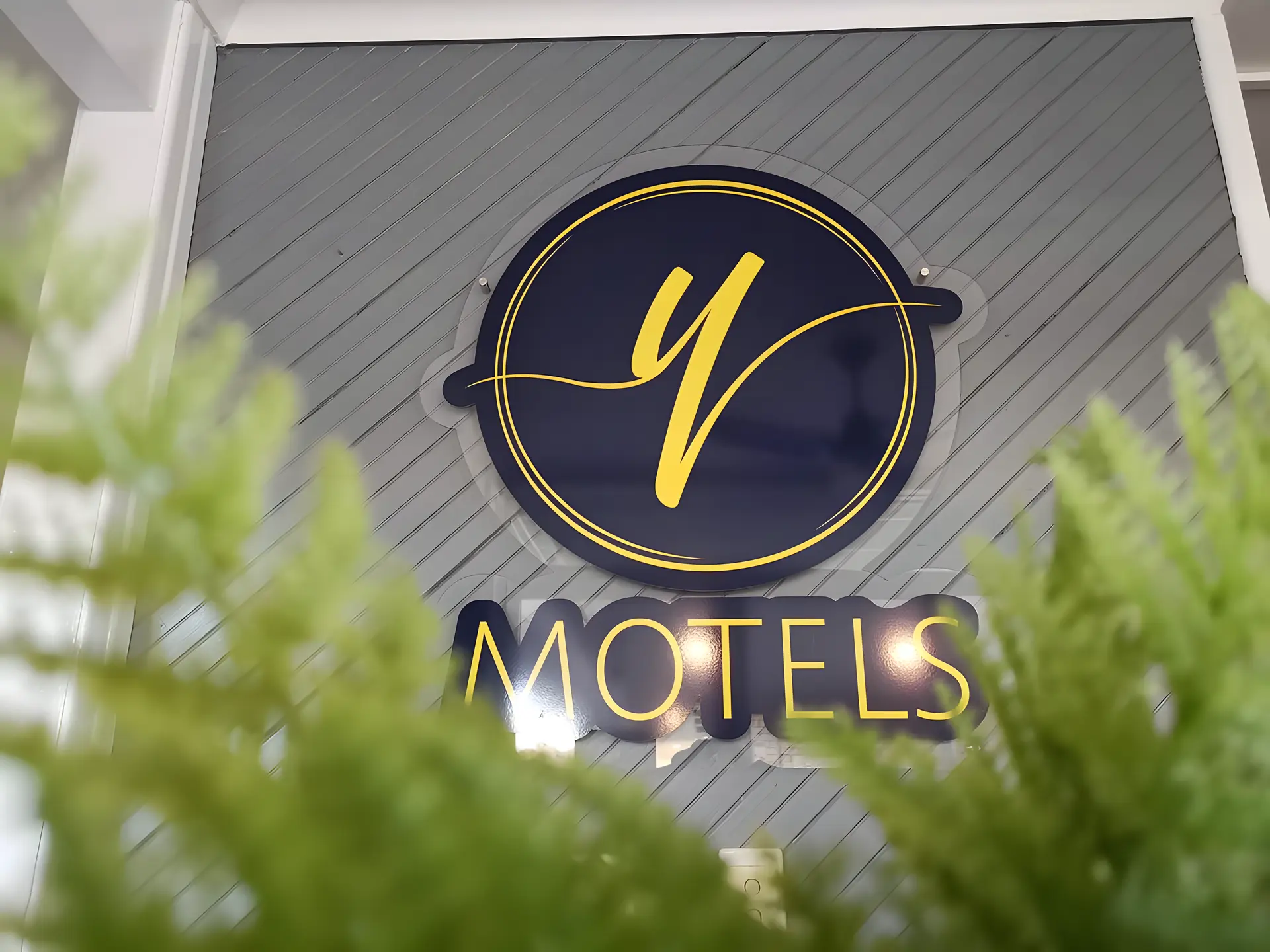 Y Motels Gympie