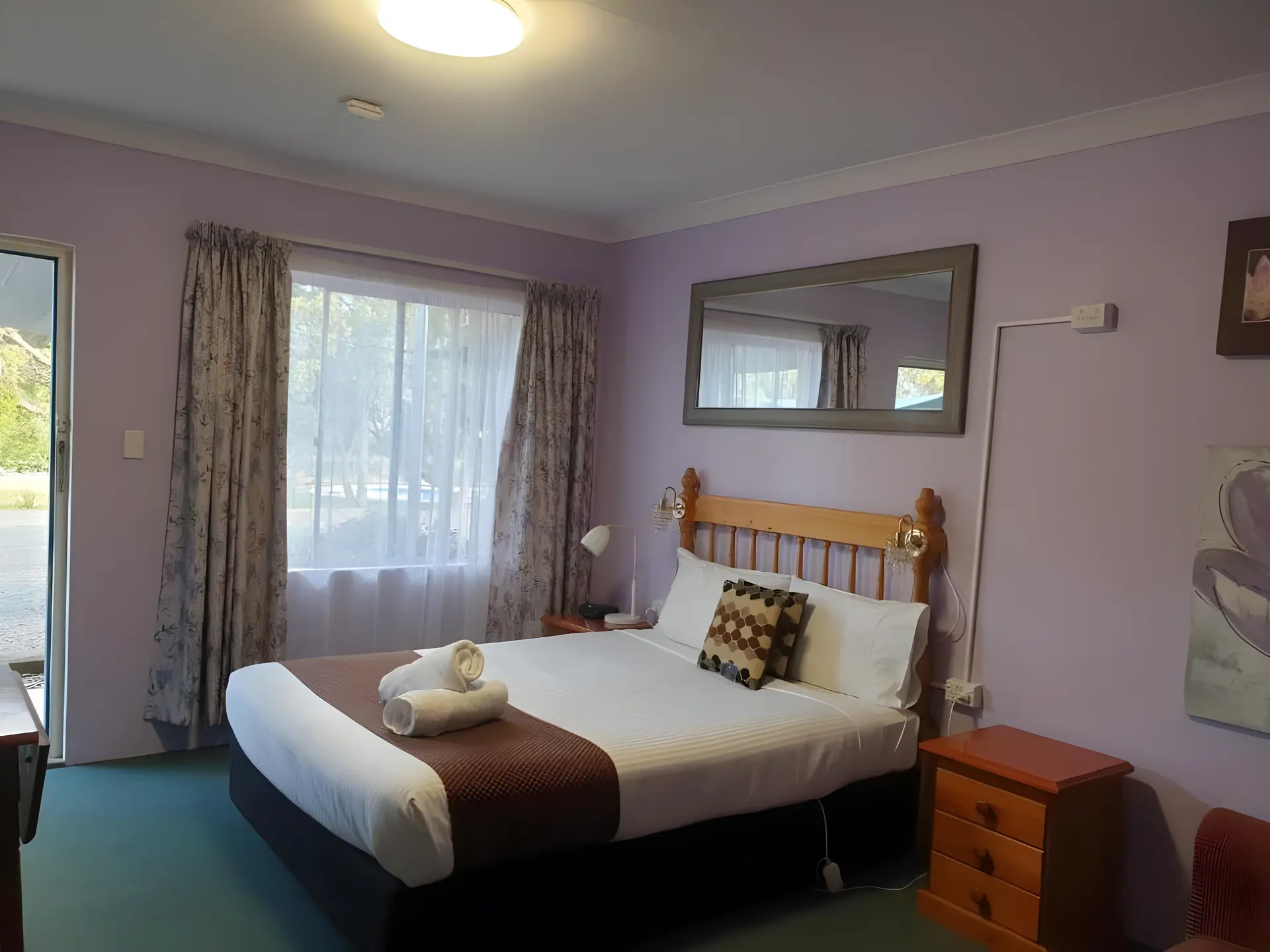 Queen Room