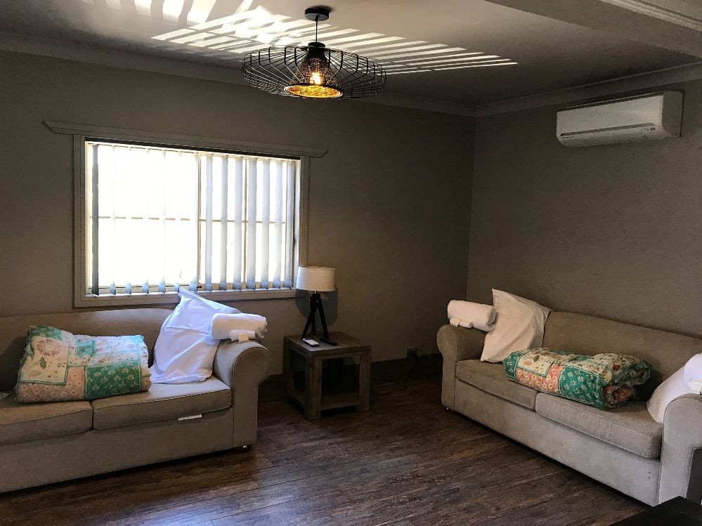 Hotel Deluxe Family Room