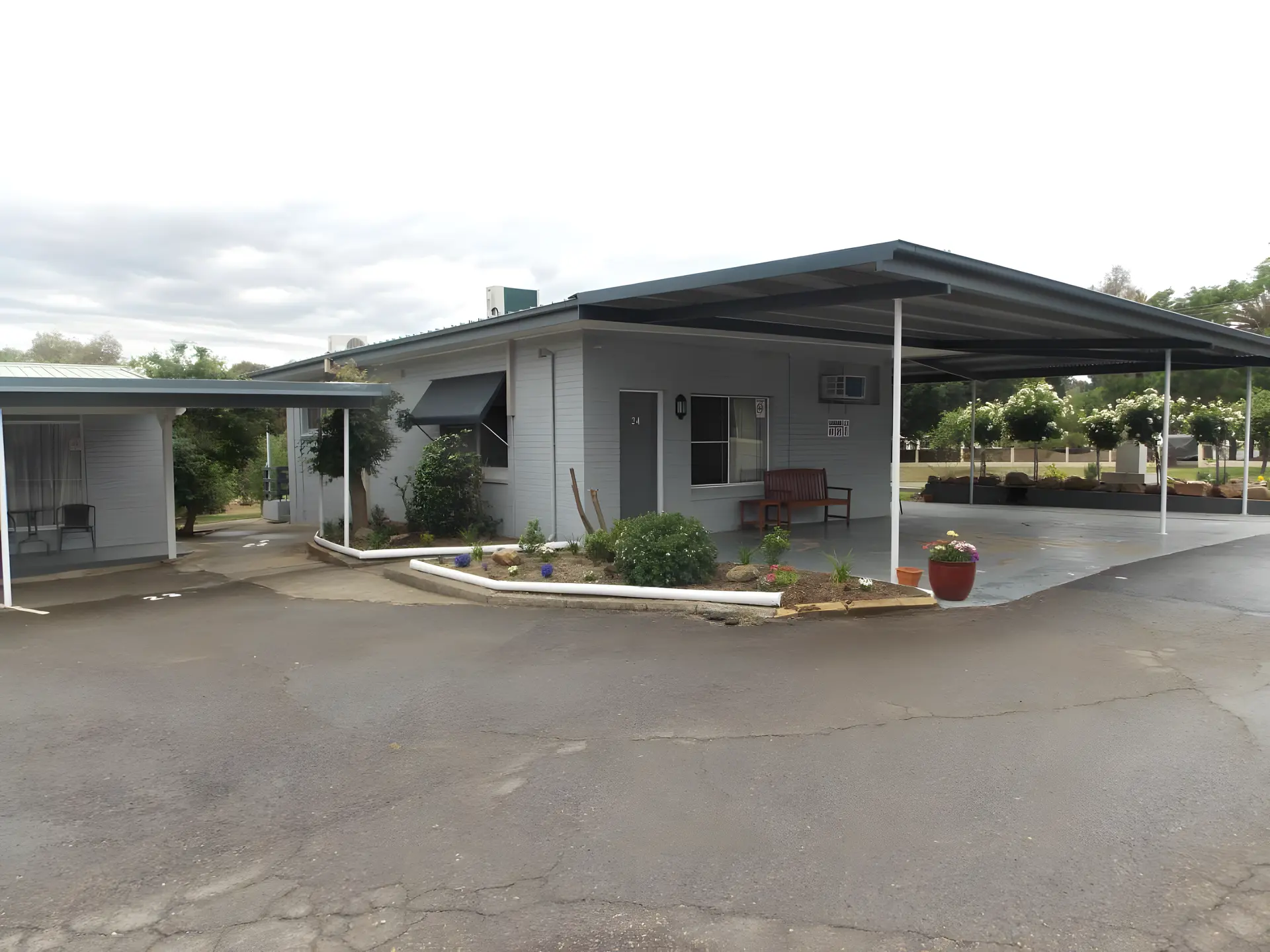 Yass Motel