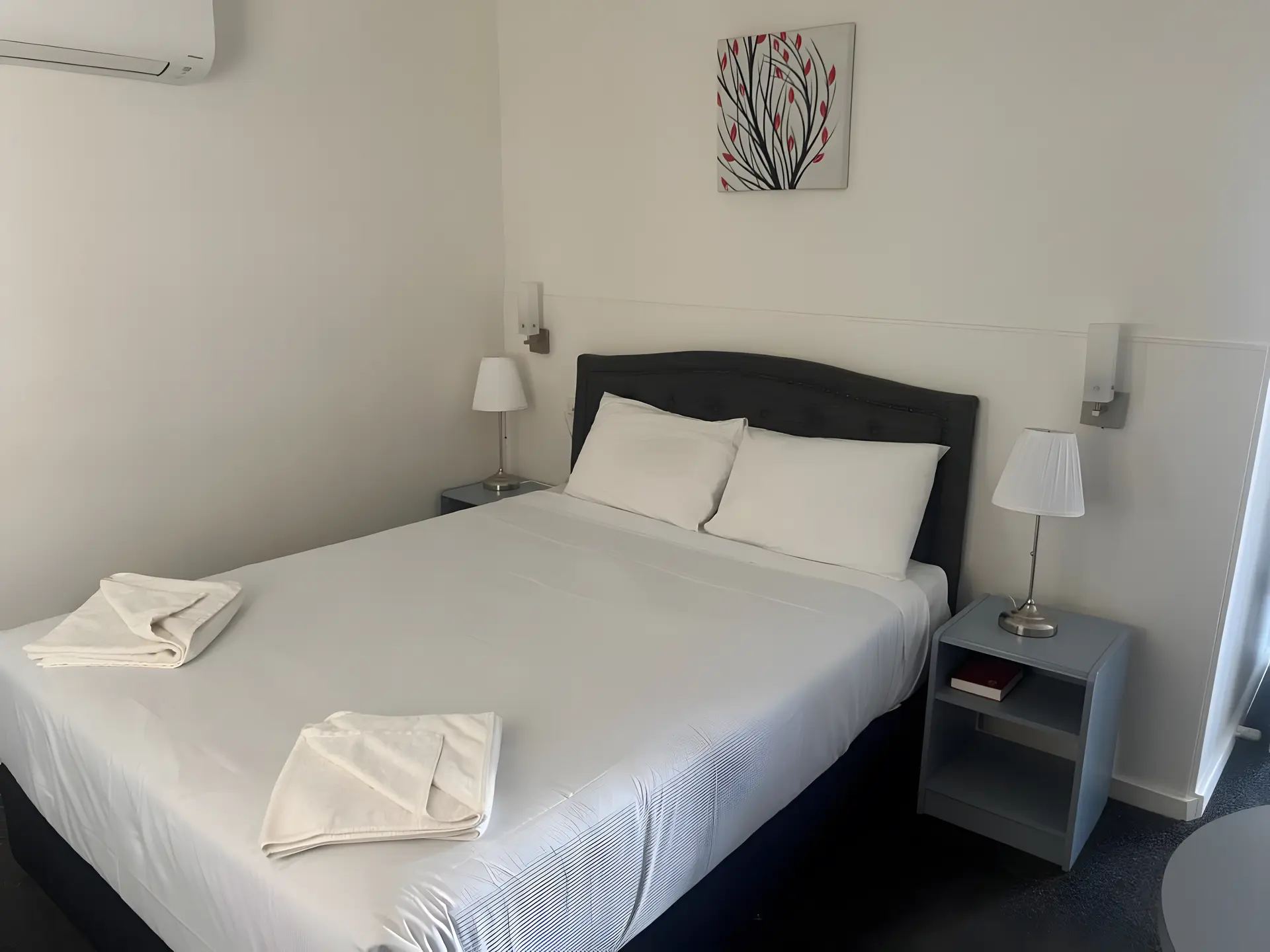 Yass Motel