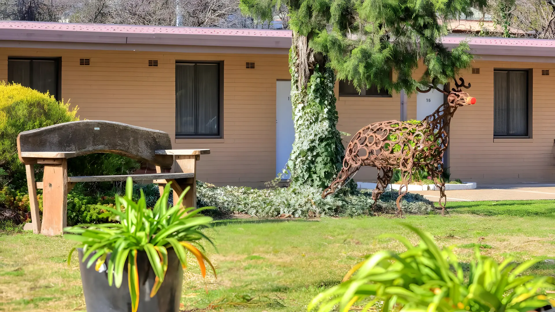 Hamilton Hume Motor Inn