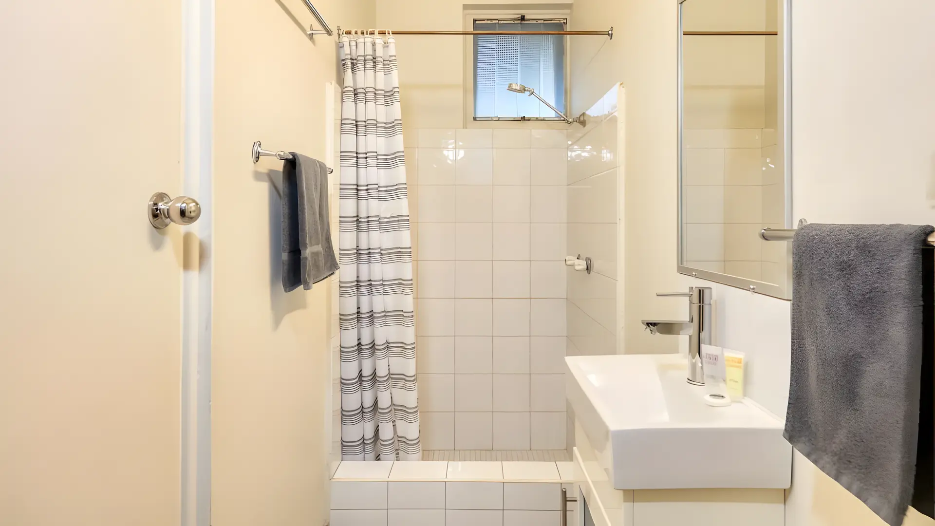 Executive 2 Bedroom Courtyard Room