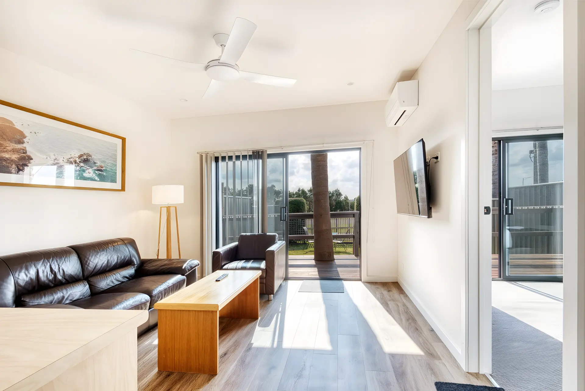 Deluxe Family Room